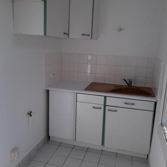  Agence Cosi : Appartement | TROYES (10000) | 53 m2 | 555 € 
