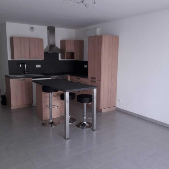  Agence Cosi : Appartement | TROYES (10000) | 65 m2 | 695 € 