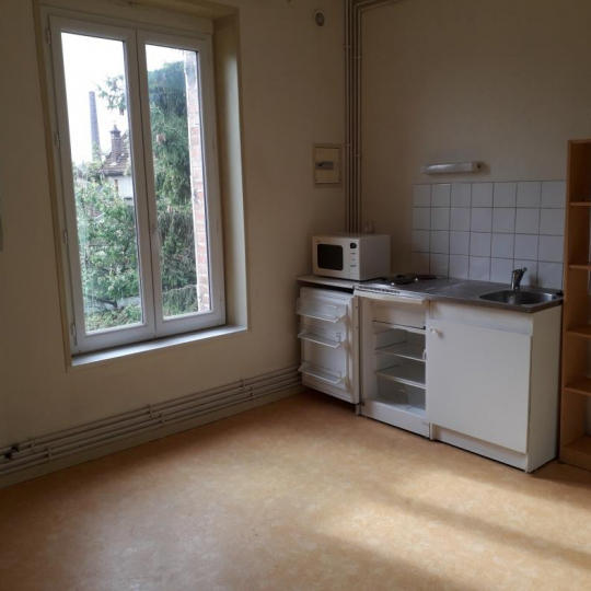  Agence Cosi : Appartement | TROYES (10000) | 28 m2 | 370 € 