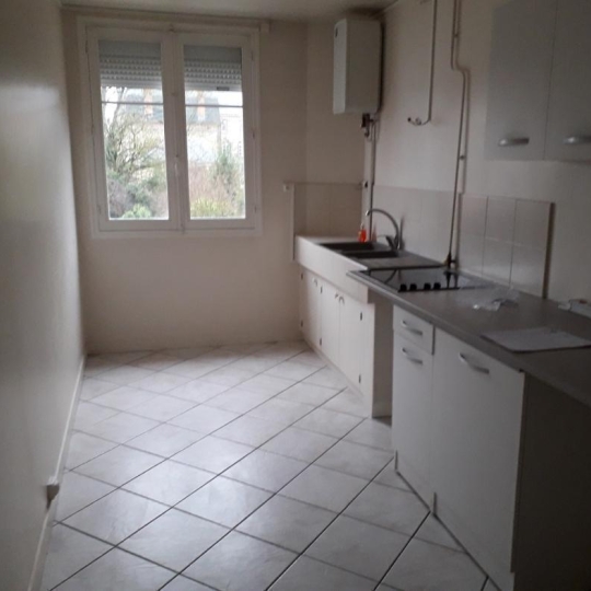  Agence Cosi : Apartment | TROYES (10000) | 45 m2 | 495 € 