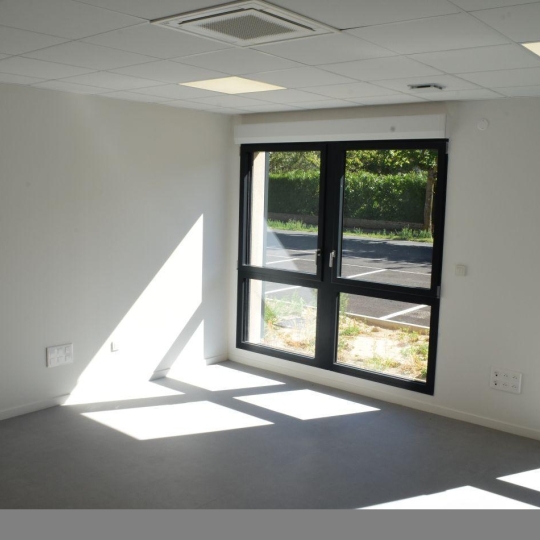  Agence Cosi : Local / Bureau | CHALONS-EN-CHAMPAGNE (51000) | 26 m2 | 811 € 