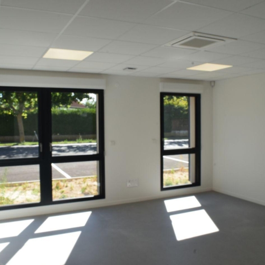  Agence Cosi : Local / Bureau | CHALONS-EN-CHAMPAGNE (51000) | 26 m2 | 811 € 