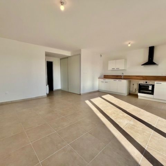  Agence Cosi : Appartement | FAGNIERES (51510) | 71 m2 | 744 € 