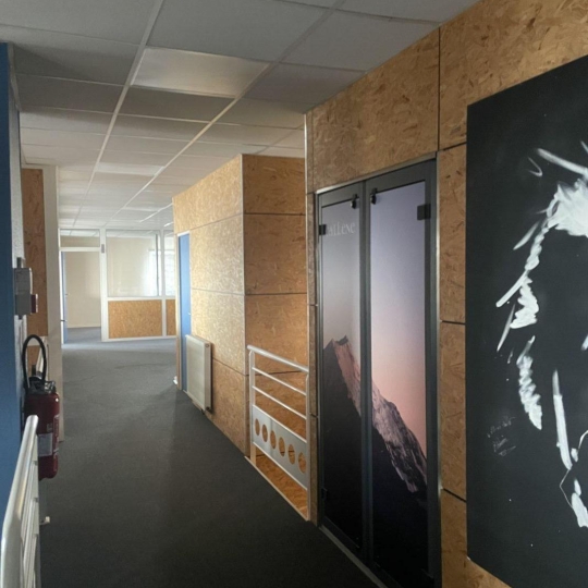  Agence Cosi : Local / Bureau | LA CHAPELLE-SAINT-LUC (10600) | 1 385 m2 | 16 740 € 