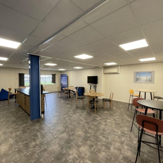  Agence Cosi : Local / Bureau | LA CHAPELLE-SAINT-LUC (10600) | 1 385 m2 | 16 740 € 