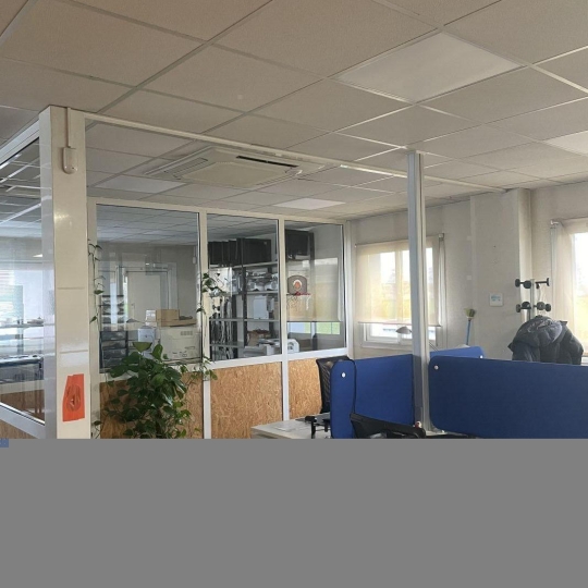  Agence Cosi : Local / Bureau | LA CHAPELLE-SAINT-LUC (10600) | 1 385 m2 | 16 740 € 