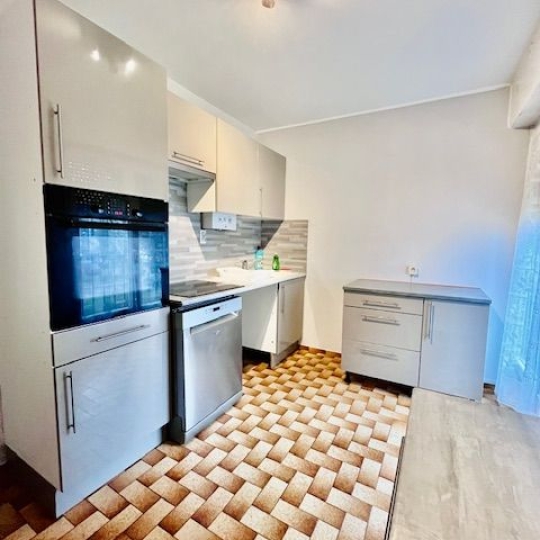  Agence Cosi : Appartement | TROYES (10000) | 74 m2 | 690 € 