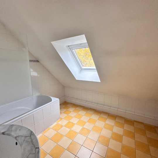  Agence Cosi : Maison / Villa | SAINTE-SAVINE (10300) | 140 m2 | 1 415 € 