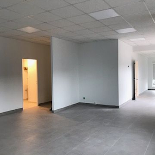  Agence Cosi : Local / Bureau | BARBEREY-SAINT-SULPICE (10600) | 110 m2 | 960 € 