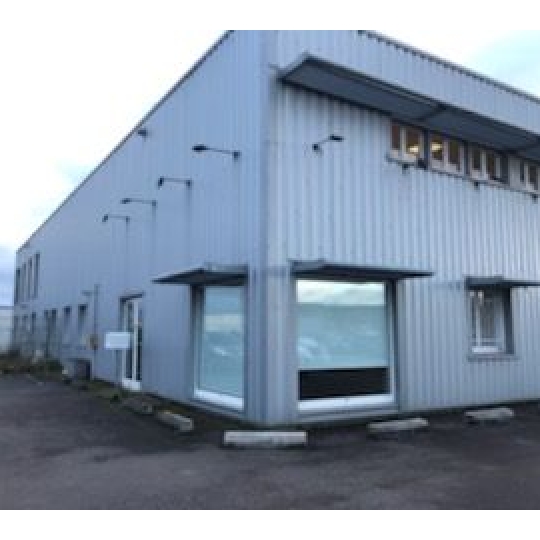  Agence Cosi : Local / Bureau | BARBEREY-SAINT-SULPICE (10600) | 110 m2 | 960 € 