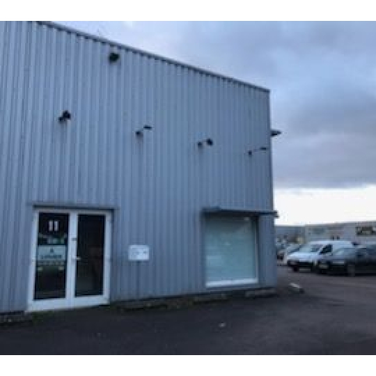  Agence Cosi : Local / Bureau | BARBEREY-SAINT-SULPICE (10600) | 110 m2 | 960 € 