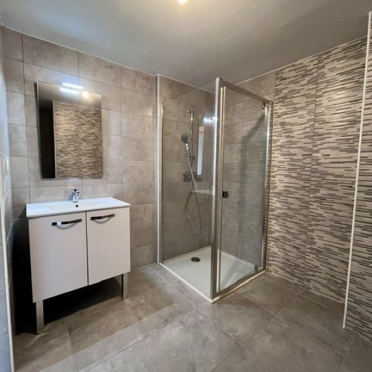  Agence Cosi : Appartement | FAGNIERES (51510) | 51 m2 | 604 &euro; 