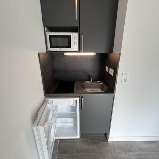  Agence Cosi : Appartement | TROYES (10000) | 20 m2 | 283 &euro; 