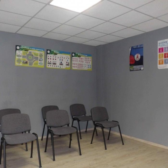  Agence Cosi : Local / Bureau | TROYES (10000) | 55 m2 | 74 120 € 