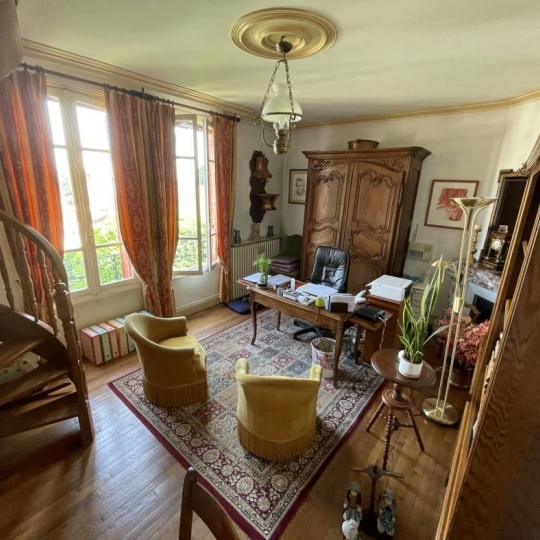  Agence Cosi : House | TROYES (10000) | 130 m2 | 240 000 € 