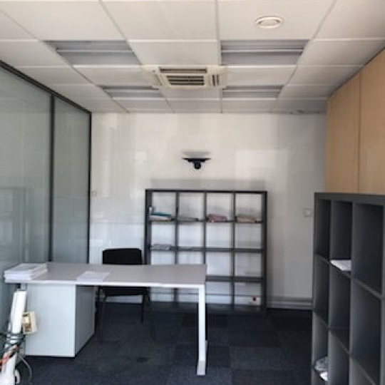  Agence Cosi : Commerces | SAINT-ANDRE-LES-VERGERS (10120) | 110 m2 | 172 800 € 