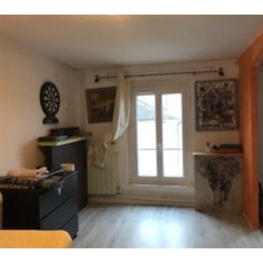  Agence Cosi : Immeuble | VAUDES (10260) | 250 m2 | 200 000 € 