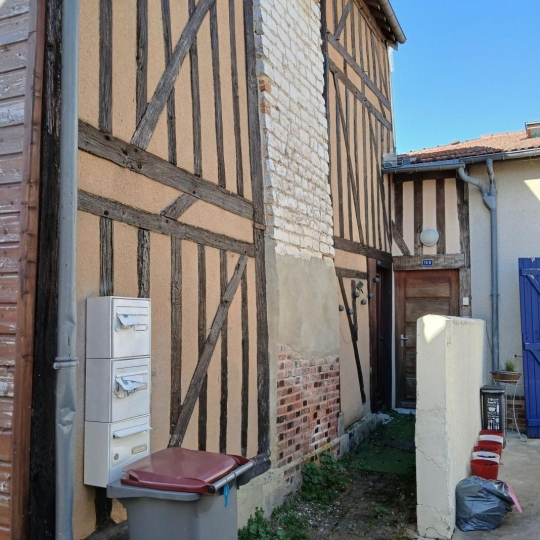  Agence Cosi : Immeuble | ARCIS-SUR-AUBE (10700) | 60 m2 | 87 200 € 