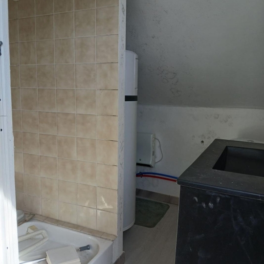  Agence Cosi : Immeuble | ARCIS-SUR-AUBE (10700) | 60 m2 | 87 200 € 