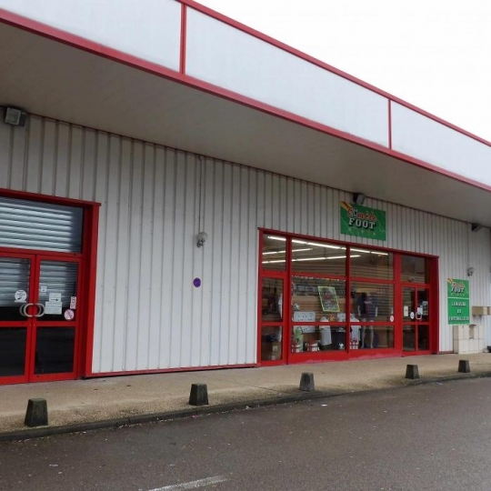  Agence Cosi : Commerces | PONT-SAINTE-MARIE (10150) | 280 m2 | 100 000 € 