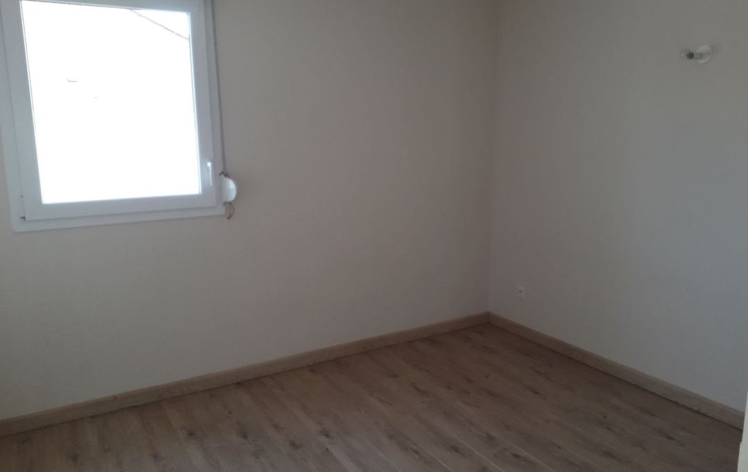 Agence Cosi : Appartement | SAINT-PARRES-LES-VAUDES (10260) | 59 m2 | 665 € 