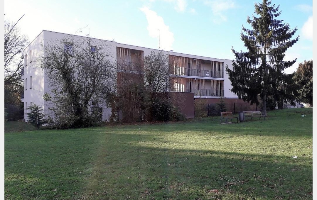 Agence Cosi : Apartment | SAINT-ANDRE-LES-VERGERS (10120) | 49 m2 | 744 € 