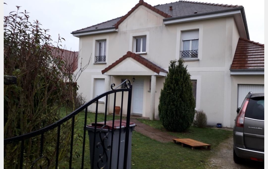 Agence Cosi : Maison / Villa | SAINT-JULIEN-LES-VILLAS (10800) | 150 m2 | 1 295 € 