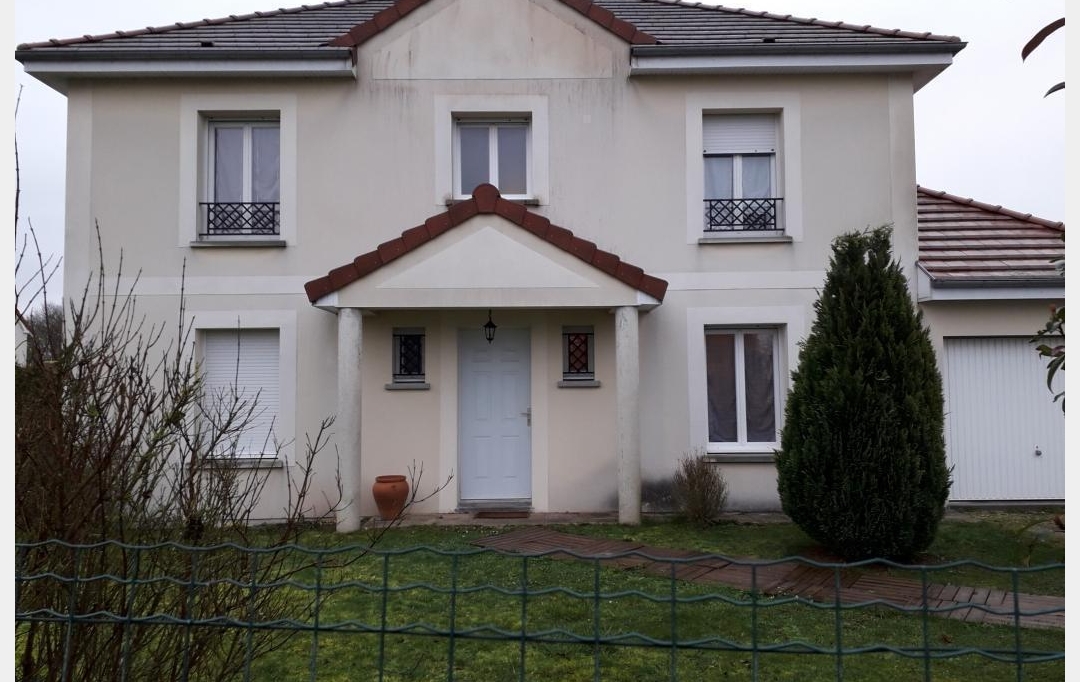 Agence Cosi : Maison / Villa | SAINT-JULIEN-LES-VILLAS (10800) | 150 m2 | 1 295 € 