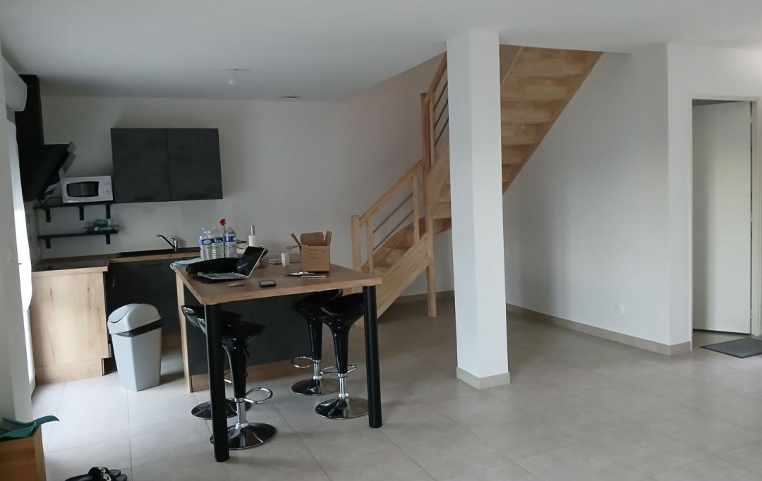 Agence Cosi : Maison / Villa | SAINT-LYE (10180) | 80 m2 | 960 &euro; 