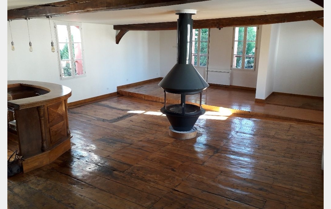 Agence Cosi : Maison / Villa | TROYES (10000) | 150 m2 | 1 250 € 