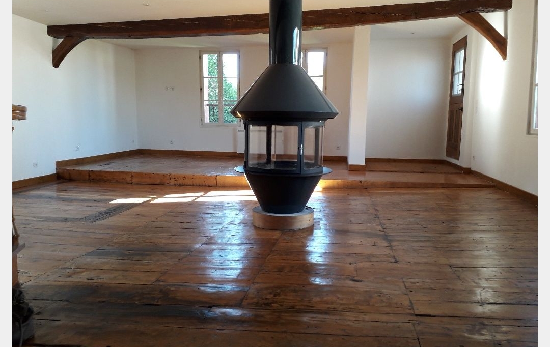 Agence Cosi : Maison / Villa | TROYES (10000) | 150 m2 | 1 250 € 