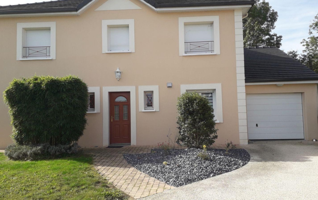 Agence Cosi : Maison / Villa | SAINT-PARRES-AUX-TERTRES (10410) | 154 m2 | 1 400 € 