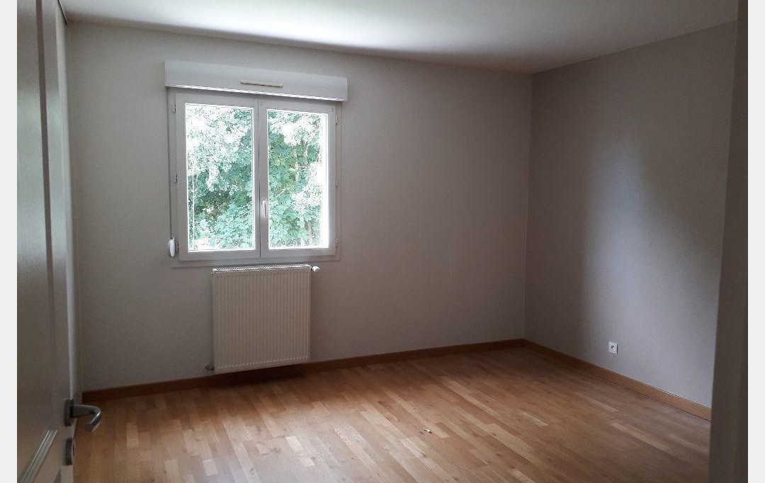 Agence Cosi : House | SAINT-PARRES-AUX-TERTRES (10410) | 154 m2 | 1 400 € 