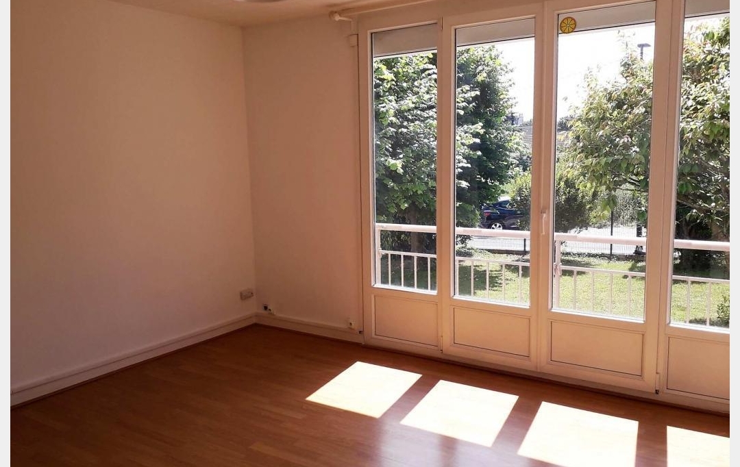 Agence Cosi : Appartement | TROYES (10000) | 55 m2 | 595 € 