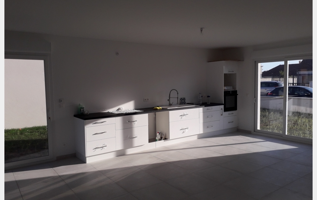 Agence Cosi : Maison / Villa | SAINT-ANDRE-LES-VERGERS (10120) | 135 m2 | 1 350 € 
