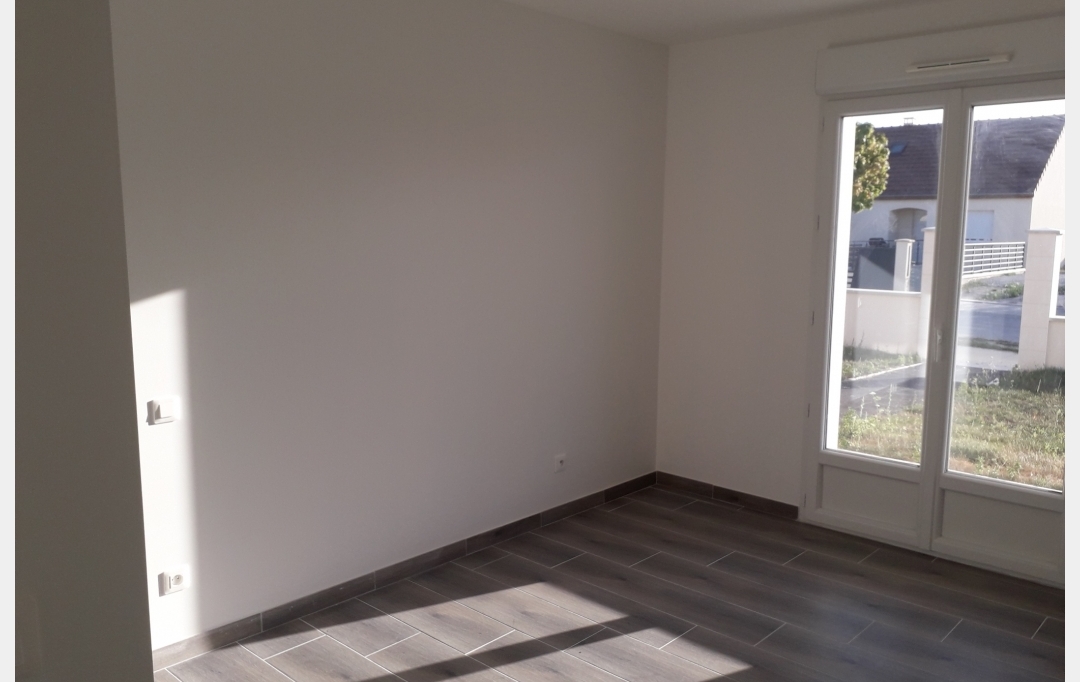 Agence Cosi : Maison / Villa | SAINT-ANDRE-LES-VERGERS (10120) | 135 m2 | 1 350 € 