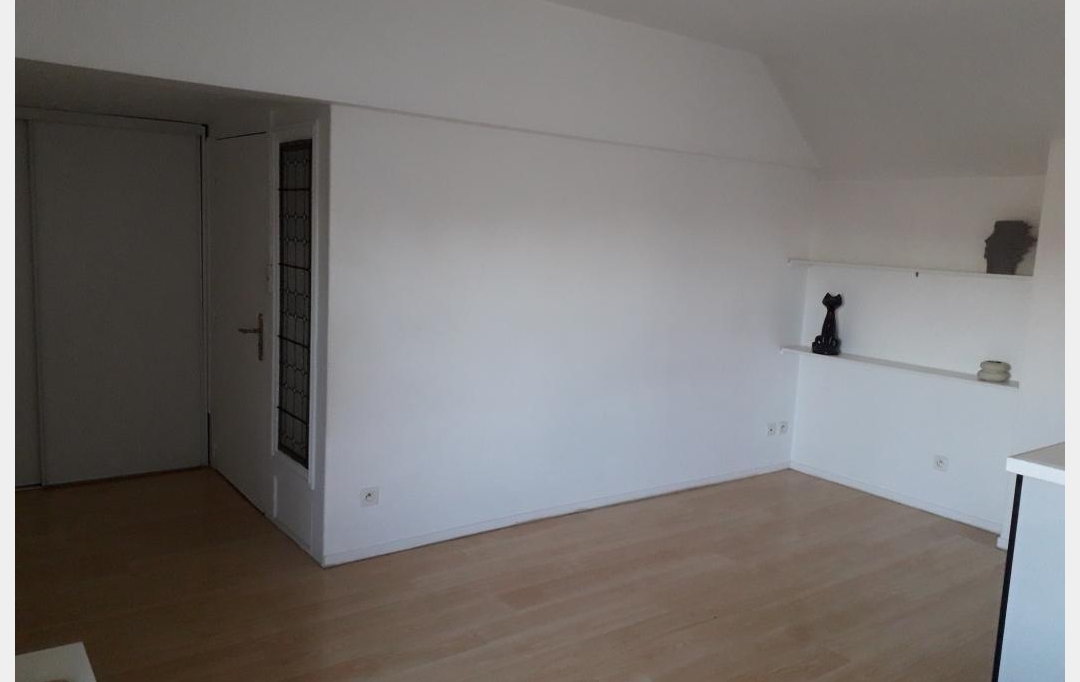 Agence Cosi : Appartement | TROYES (10000) | 30 m2 | 460 € 