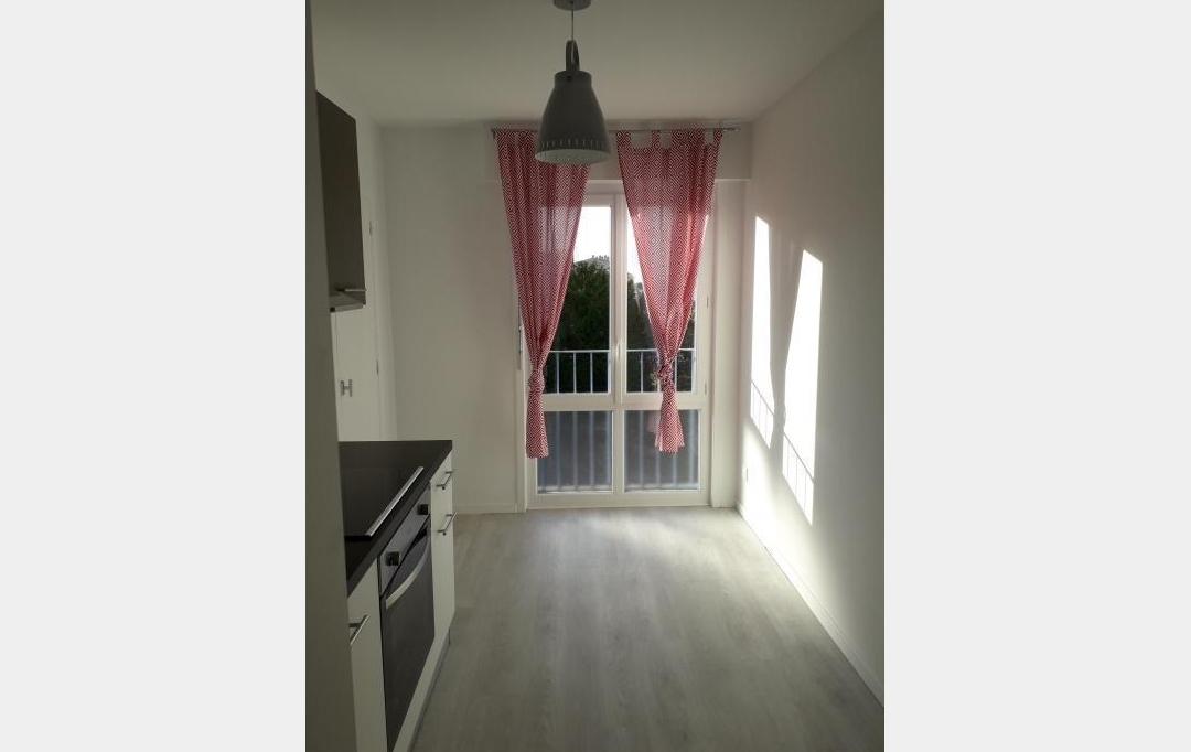 Agence Cosi : Appartement | SAINT-ANDRE-LES-VERGERS (10120) | 66 m2 | 680 € 
