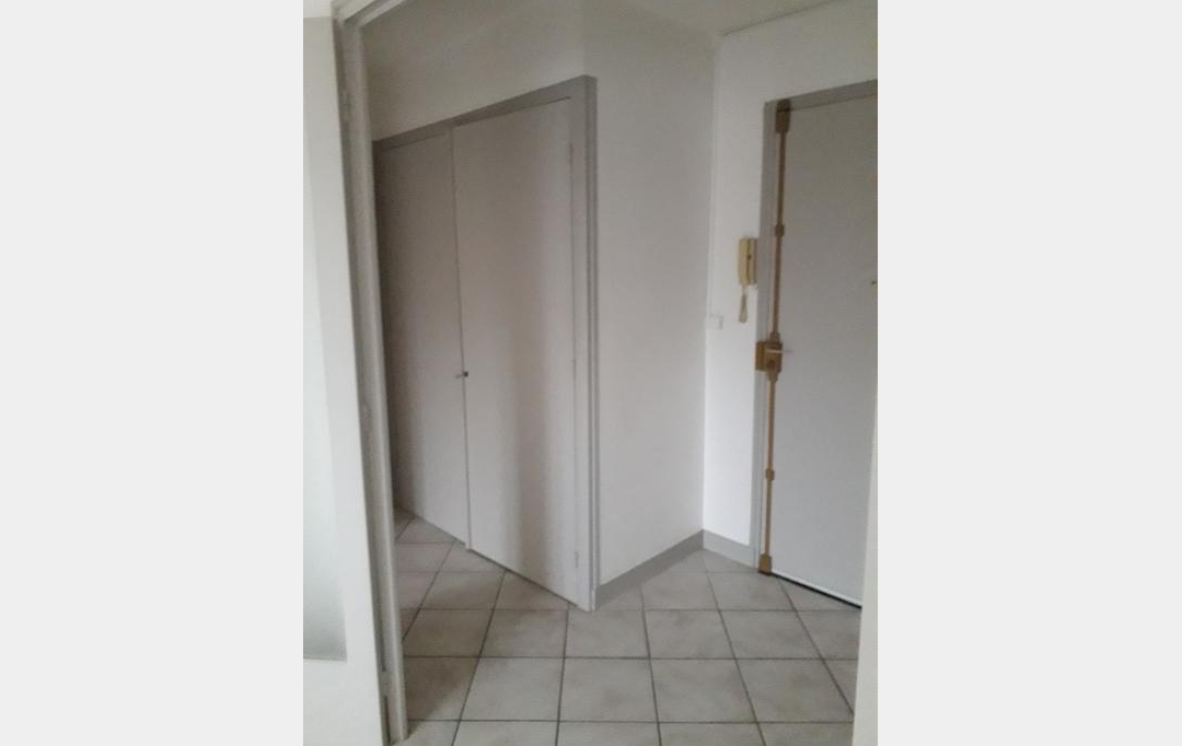 Agence Cosi : Appartement | TROYES (10000) | 45 m2 | 495 € 