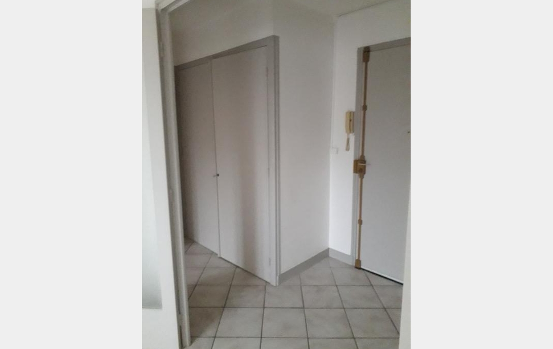 Agence Cosi : Apartment | TROYES (10000) | 45 m2 | 495 € 