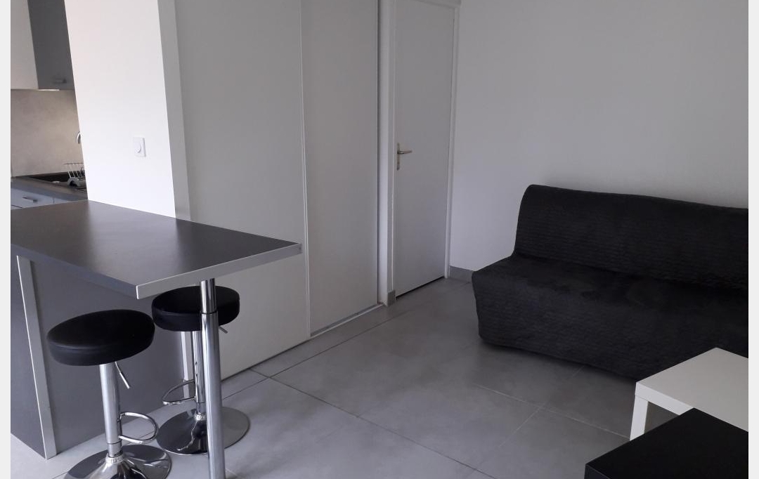 Agence Cosi : Appartement | TROYES (10000) | 27 m2 | 435 € 