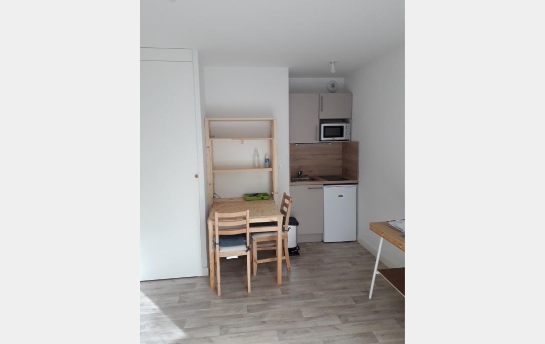 Agence Cosi : Apartment | TROYES (10000) | 23 m2 | 435 € 
