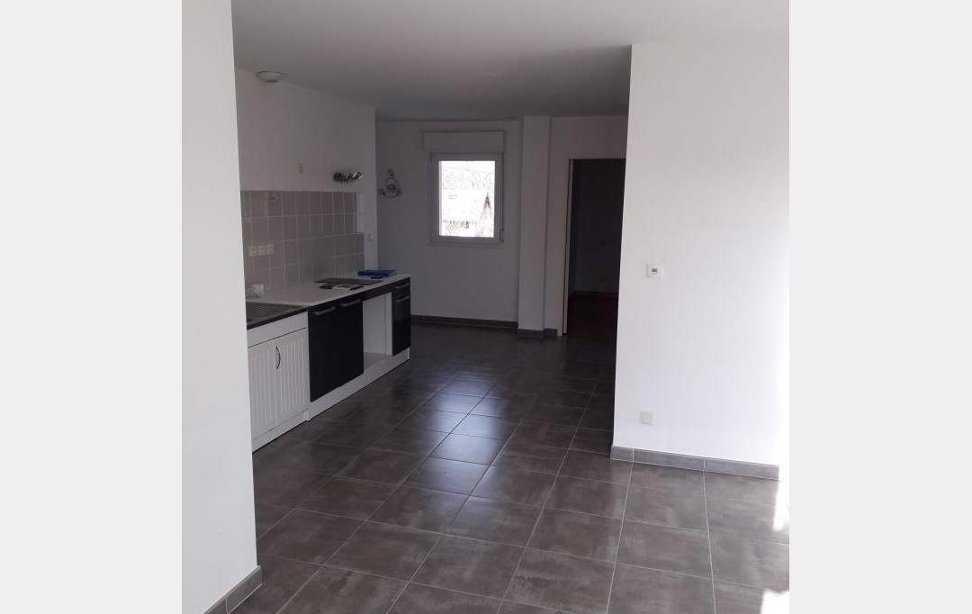 Agence Cosi : Appartement | SAINT-PARRES-LES-VAUDES (10260) | 65 m2 | 670 € 