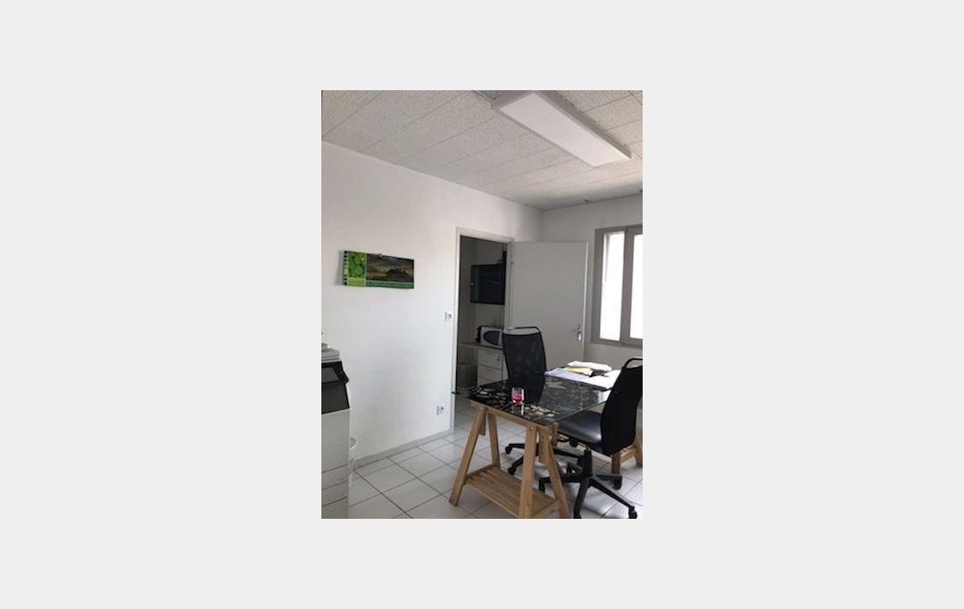 Agence Cosi : Local / Bureau | TROYES (10000) | 75 m2 | 1 310 € 