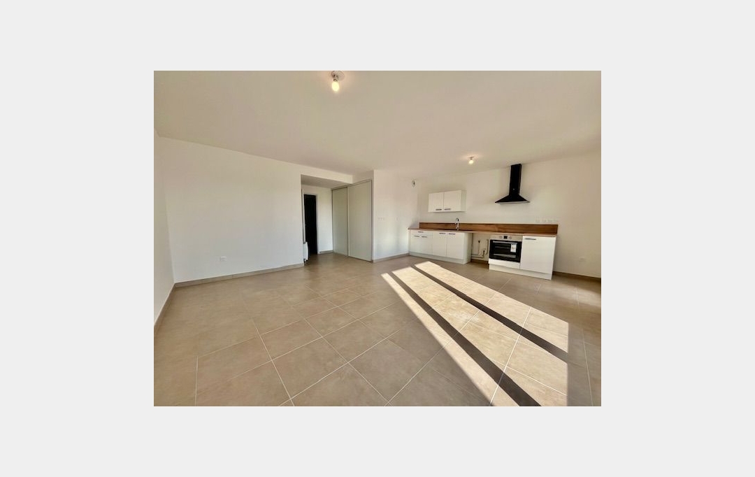 Agence Cosi : Appartement | FAGNIERES (51510) | 71 m2 | 744 € 