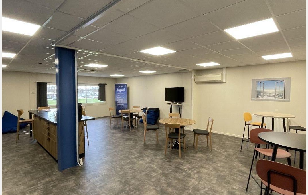 Agence Cosi : Local / Bureau | LA CHAPELLE-SAINT-LUC (10600) | 1 385 m2 | 16 740 € 