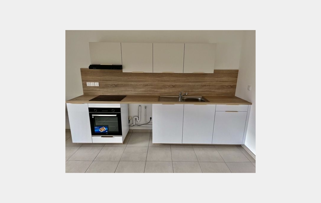 Agence Cosi : Appartement | FAGNIERES (51510) | 84 m2 | 852 &euro; 