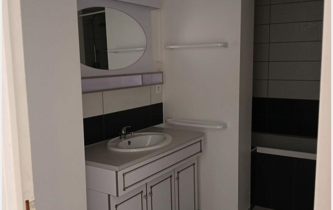 Agence Cosi : Appartement | TROYES (10000) | 46 m2 | 580 € 
