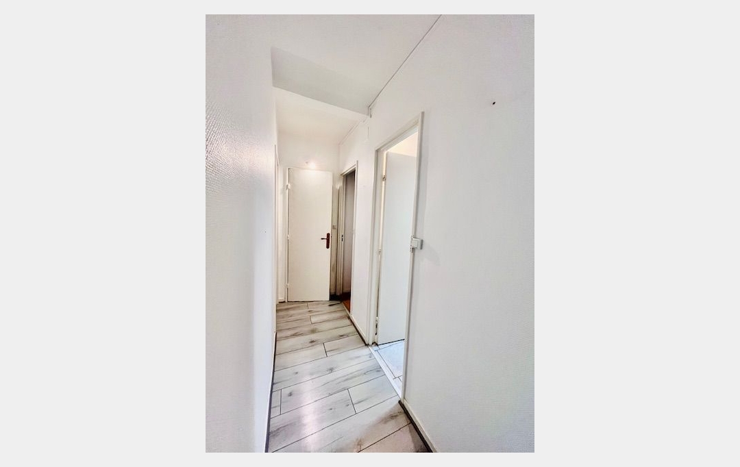 Agence Cosi : Appartement | TROYES (10000) | 74 m2 | 690 € 
