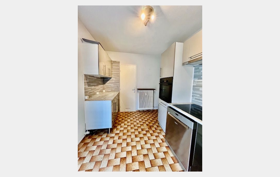 Agence Cosi : Appartement | TROYES (10000) | 74 m2 | 690 € 